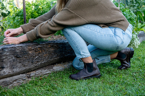 Lifestyle Women 6 image of Blundstone Women's Originals #2116 in Brown