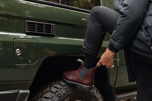 Lifestyle Men 6 image of Blundstone Men's Classics #2130 in Auburn