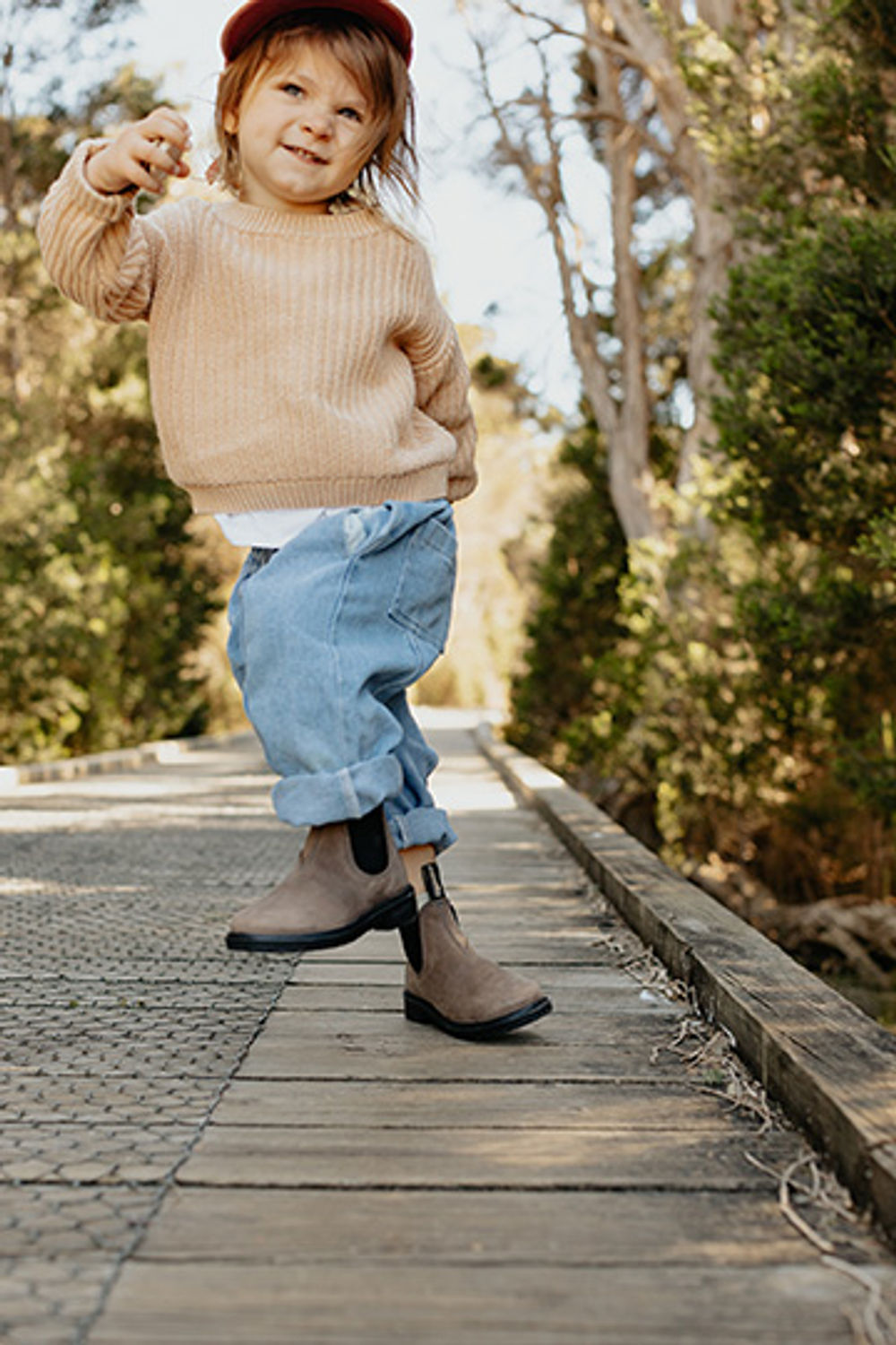 Mushroom Nubuck Leather Chelsea Boots, Kids' Series 2593 - Blundstone