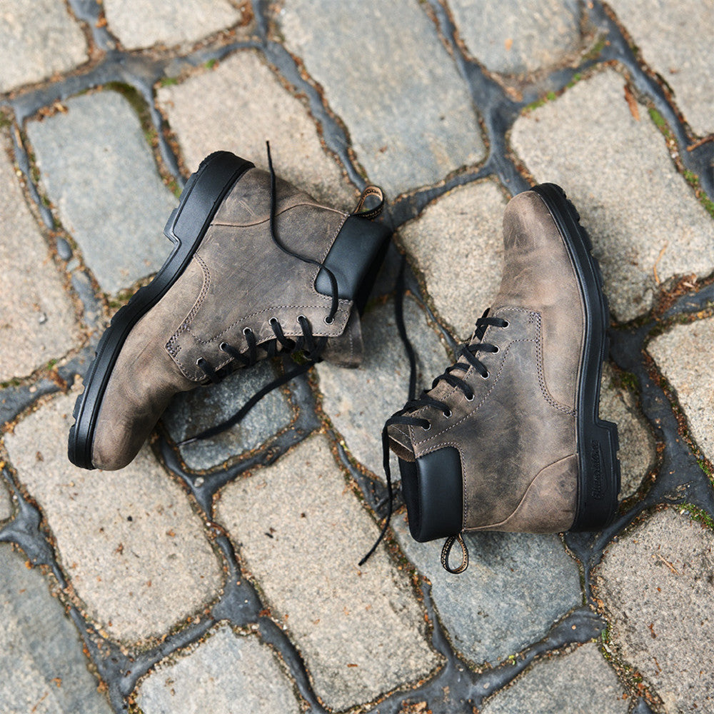 Clay Premium Leather Lace Up Boots, Men's Originals 2429 - Blundstone