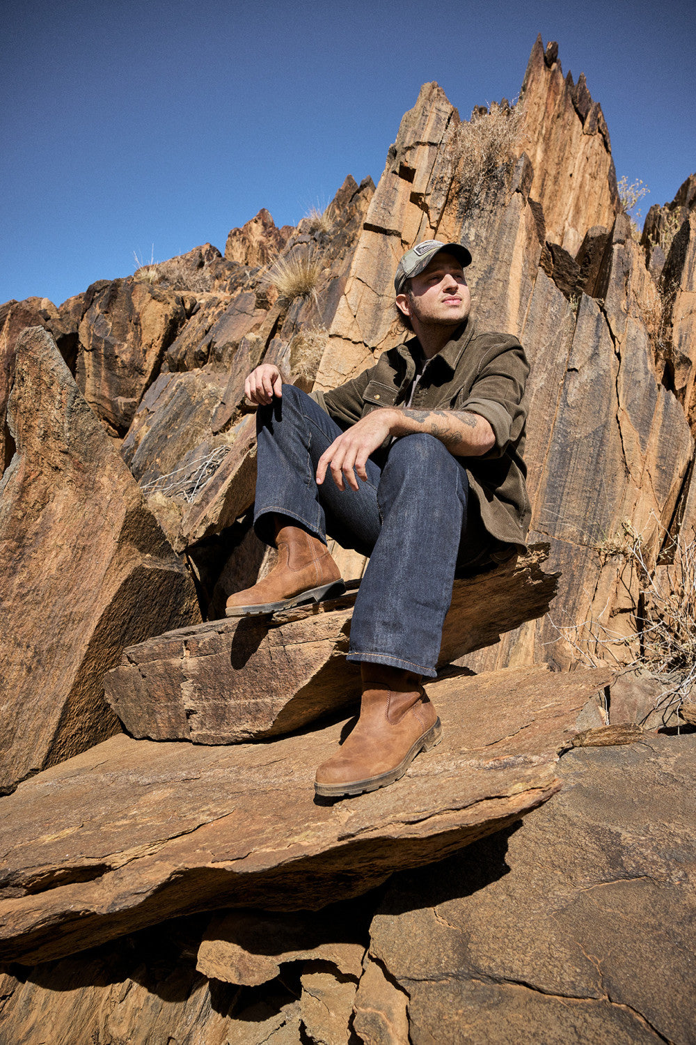 sterling グリーンフィールドビレッジ スプーン Teak Nubuck Leather Rigger Boots, Men's Originals 2527 - Blundstone