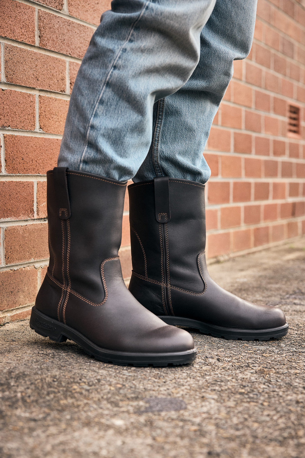 Claret Full Grain Leather Rigger Boots, Men's Originals 2528