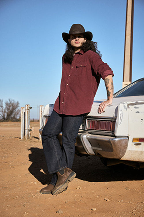 Lifestyle Men 6 image of Blundstone Men's Dress #2581 in Tobacco Suede