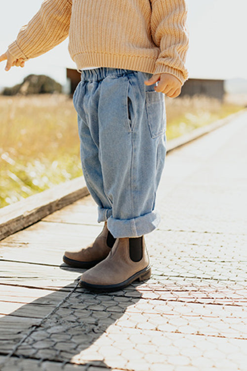 Lifestyle 1 image of Blundstone Kids' Series #2593 in Mushroom