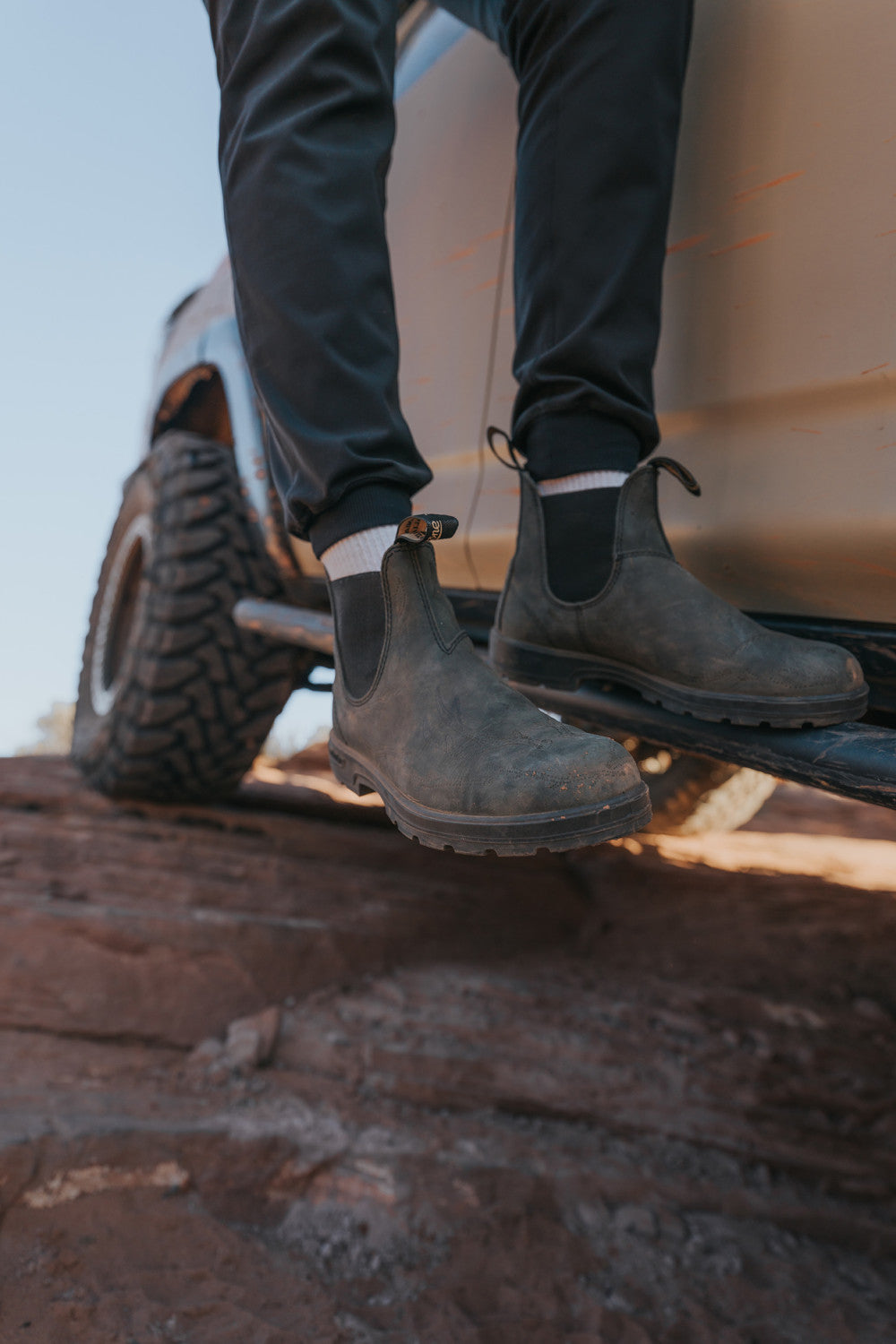 Rustic Black Leather Chelsea Boots, Women's Classics 587 - Blundstone