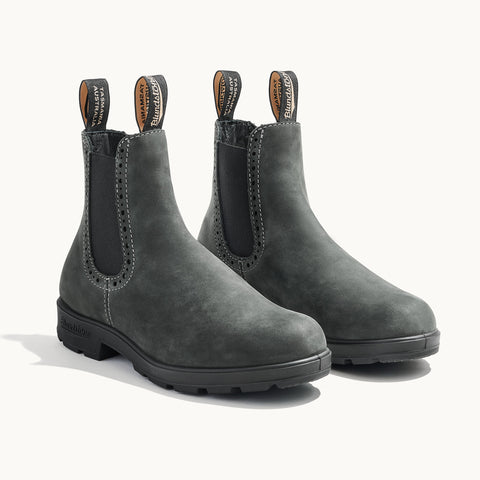 Product Hero Image image of Blundstone Women's Originals #1630 in Rustic Black