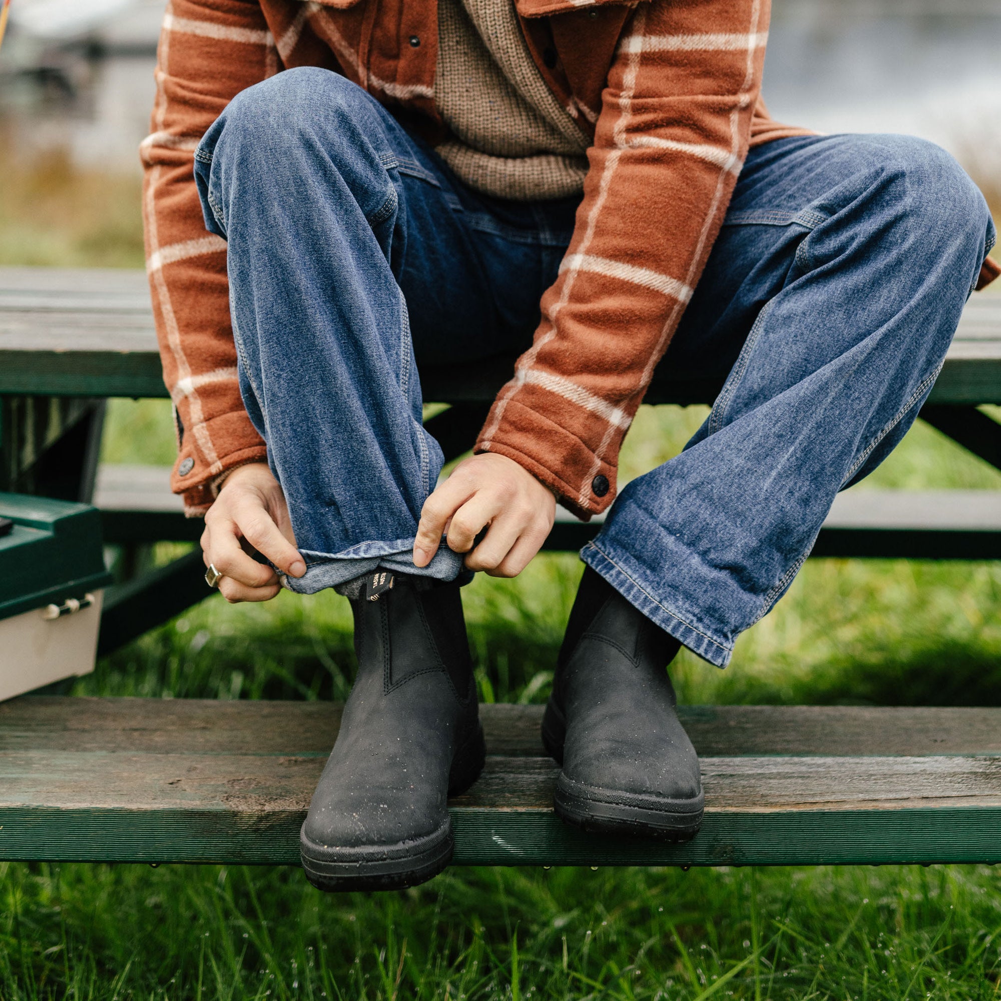 Black Chelsea Boots, Men's Terrain 2633 - Blundstone