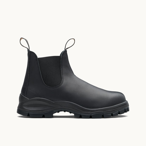 Product Hero Image image of Blundstone Unisex Lug #2240 in Black