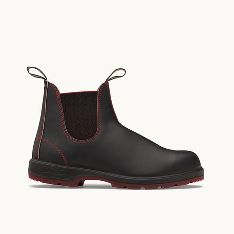Product Hero Image image of Blundstone Unisex Classics #2342 in Black / Red