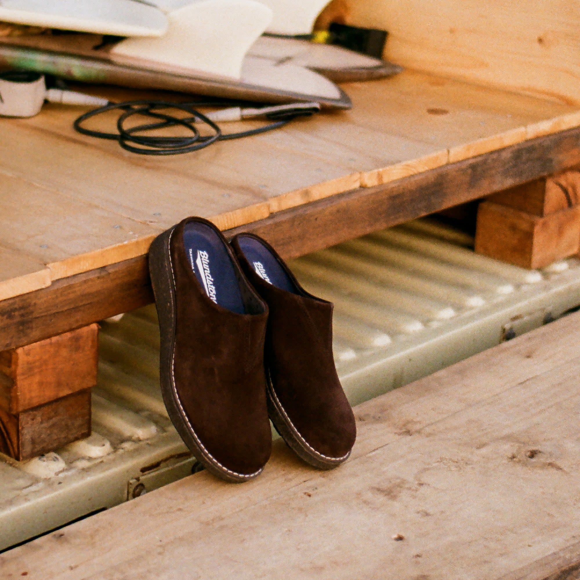 Deepest Brown Slip-on Clogs, Women's Aerocork 2688 - Blundstone