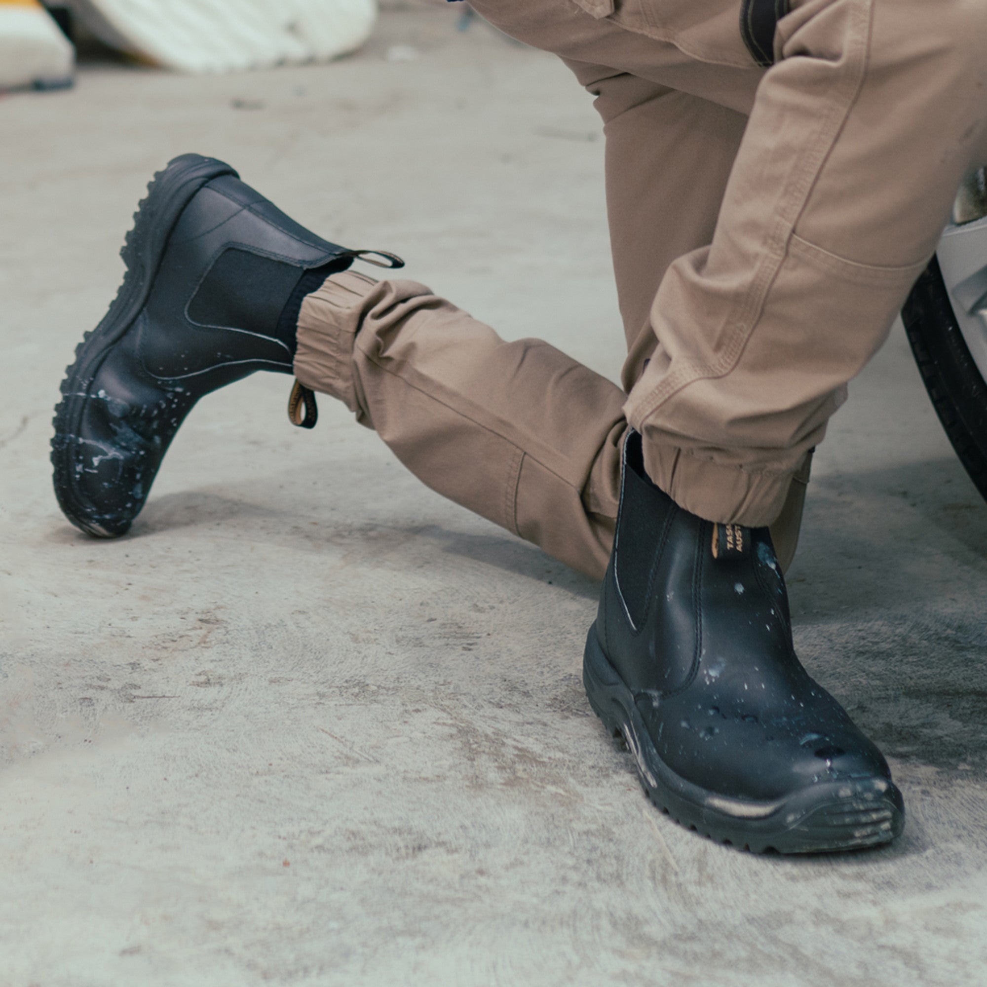 Black Premium Leather Chelsea Boots, Work Series 491 - Blundstone