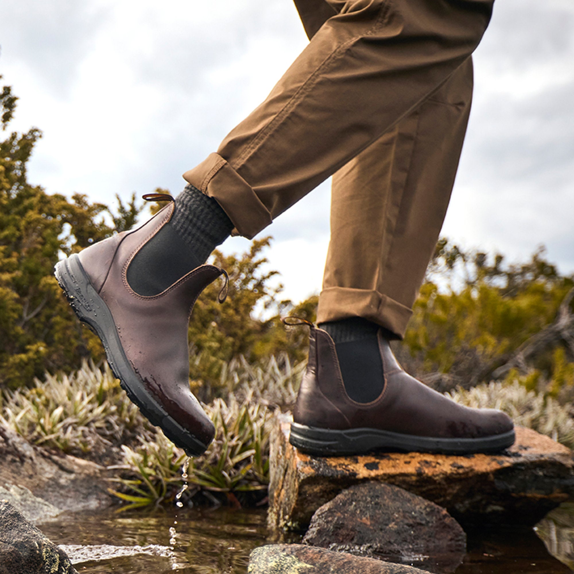 Cocoa Brown Premium Leather Chelsea Boots, Men's All-Terrain 2057