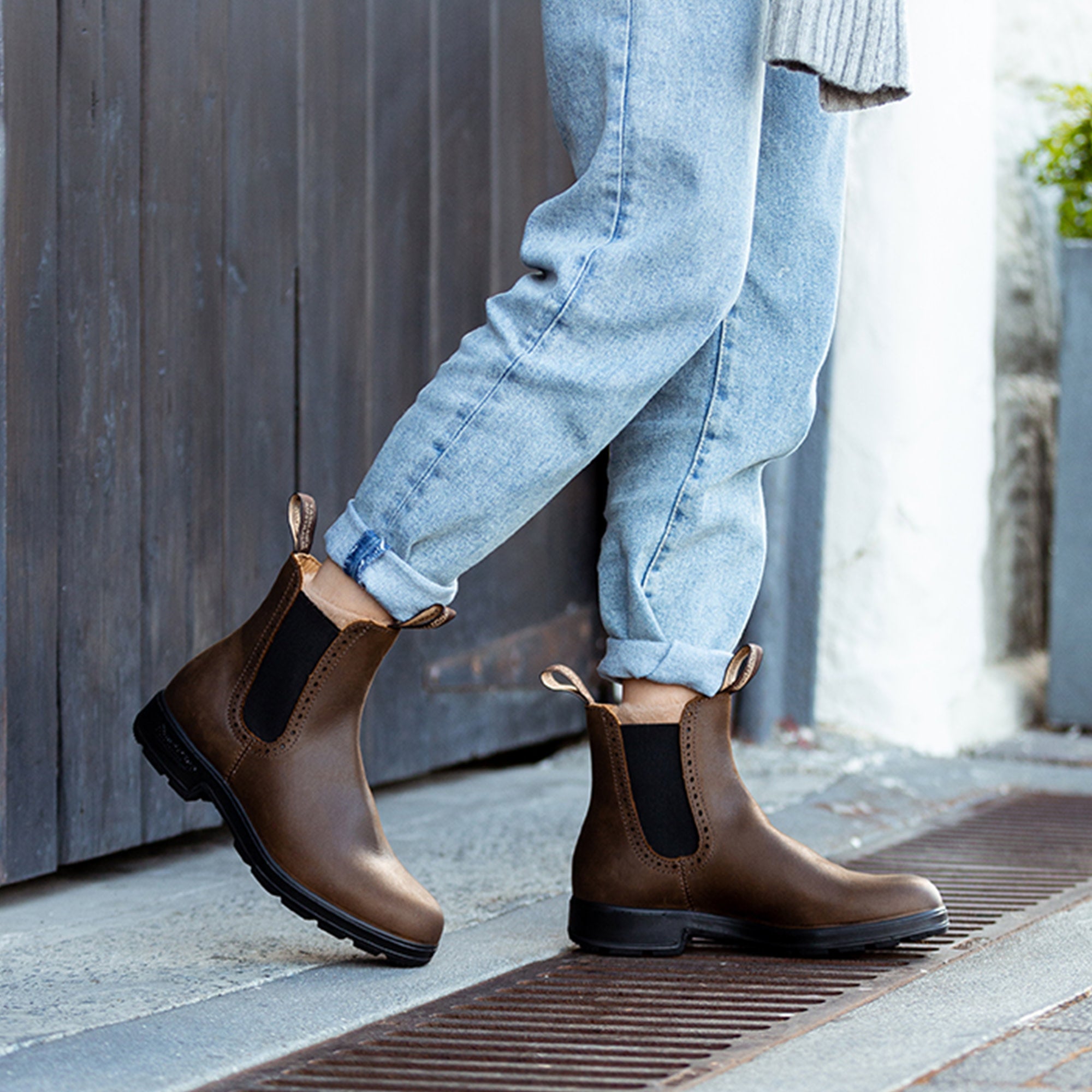 Antique Brown Premium Leather High Top Boots, Women's Originals