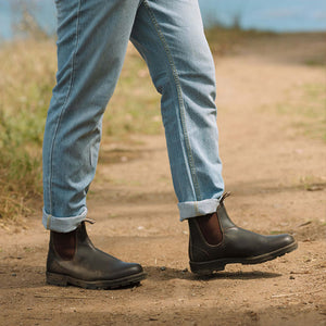 Stout Brown Premium Leather Chelsea Boots, Men's Originals 500 - Blundstone