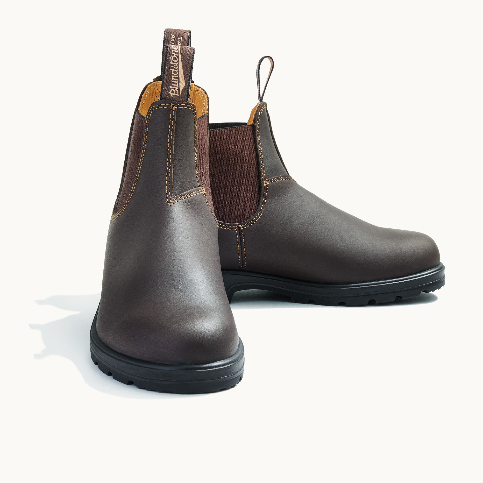 【550】Blundstone ウォルナット サイドゴアブーツ サイズuk8 Walnut Brown Premium Leather Chelsea Boots, Women's Classics 550