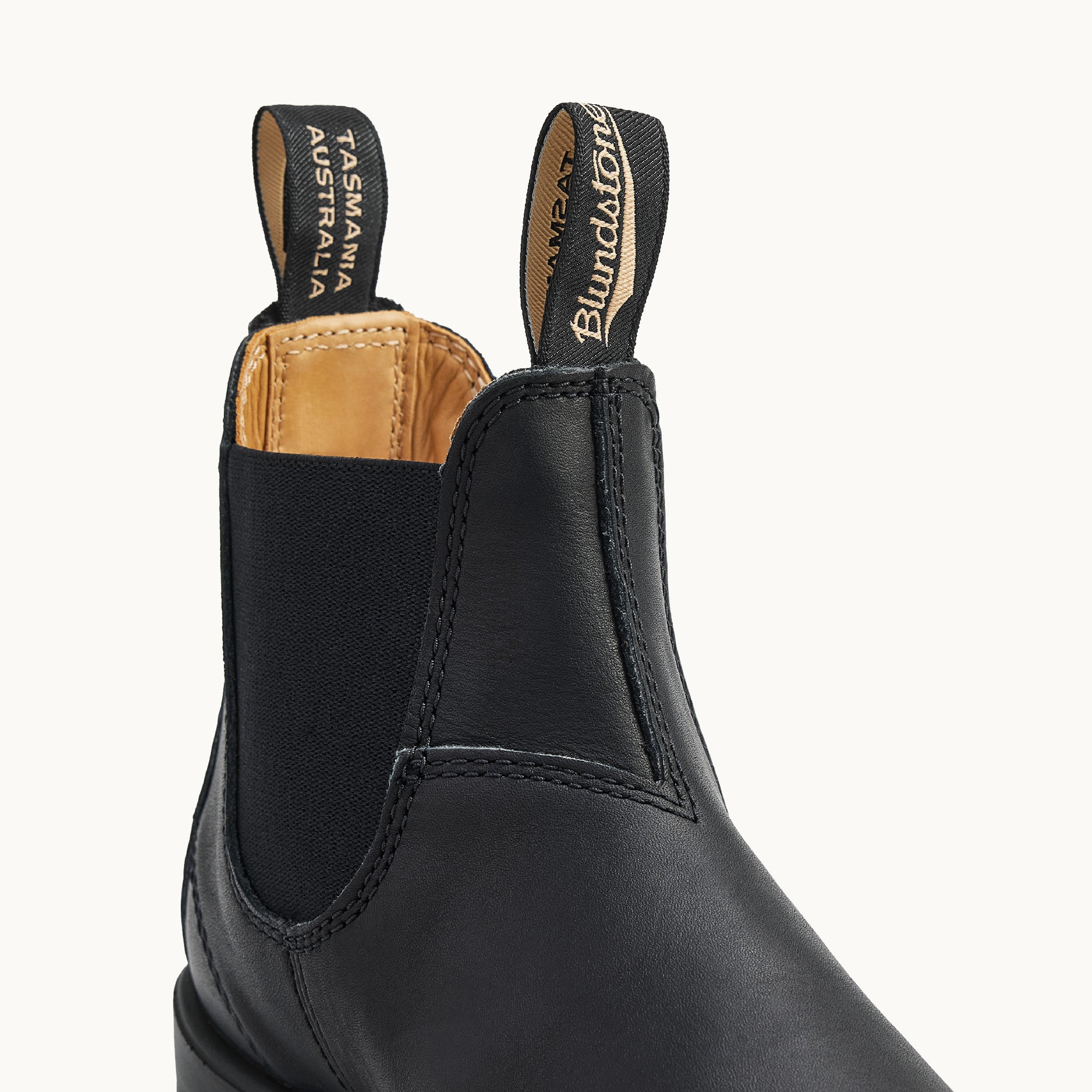 Black Premium Leather Chelsea Boots, Men's Classics 558
