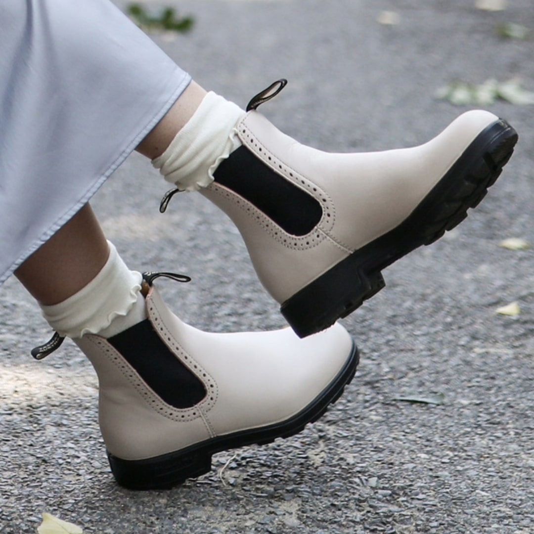 White color boots online