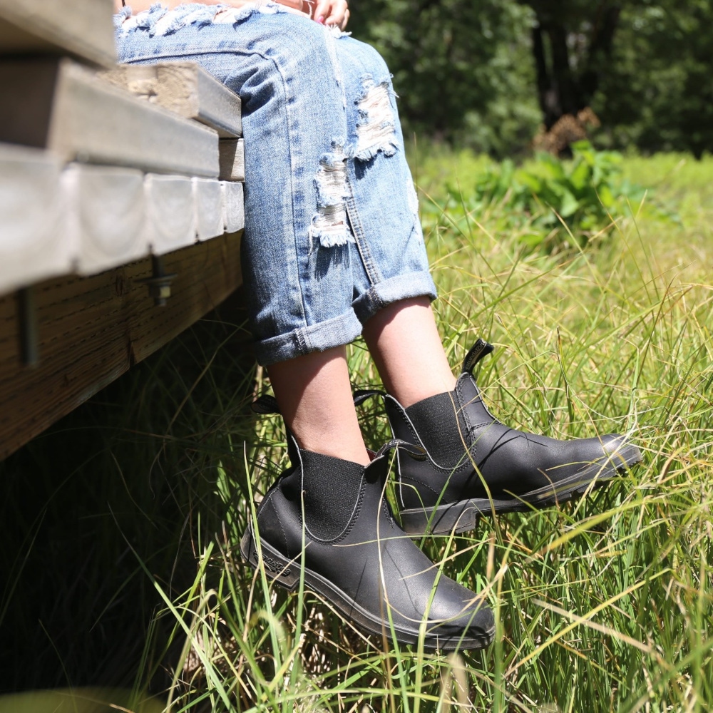 blundstone weather